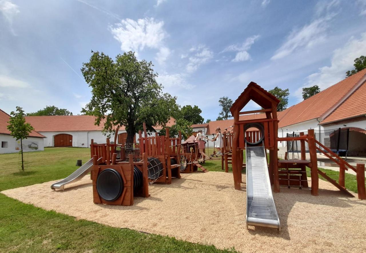 Residence Tvrz Skocice Екстер'єр фото