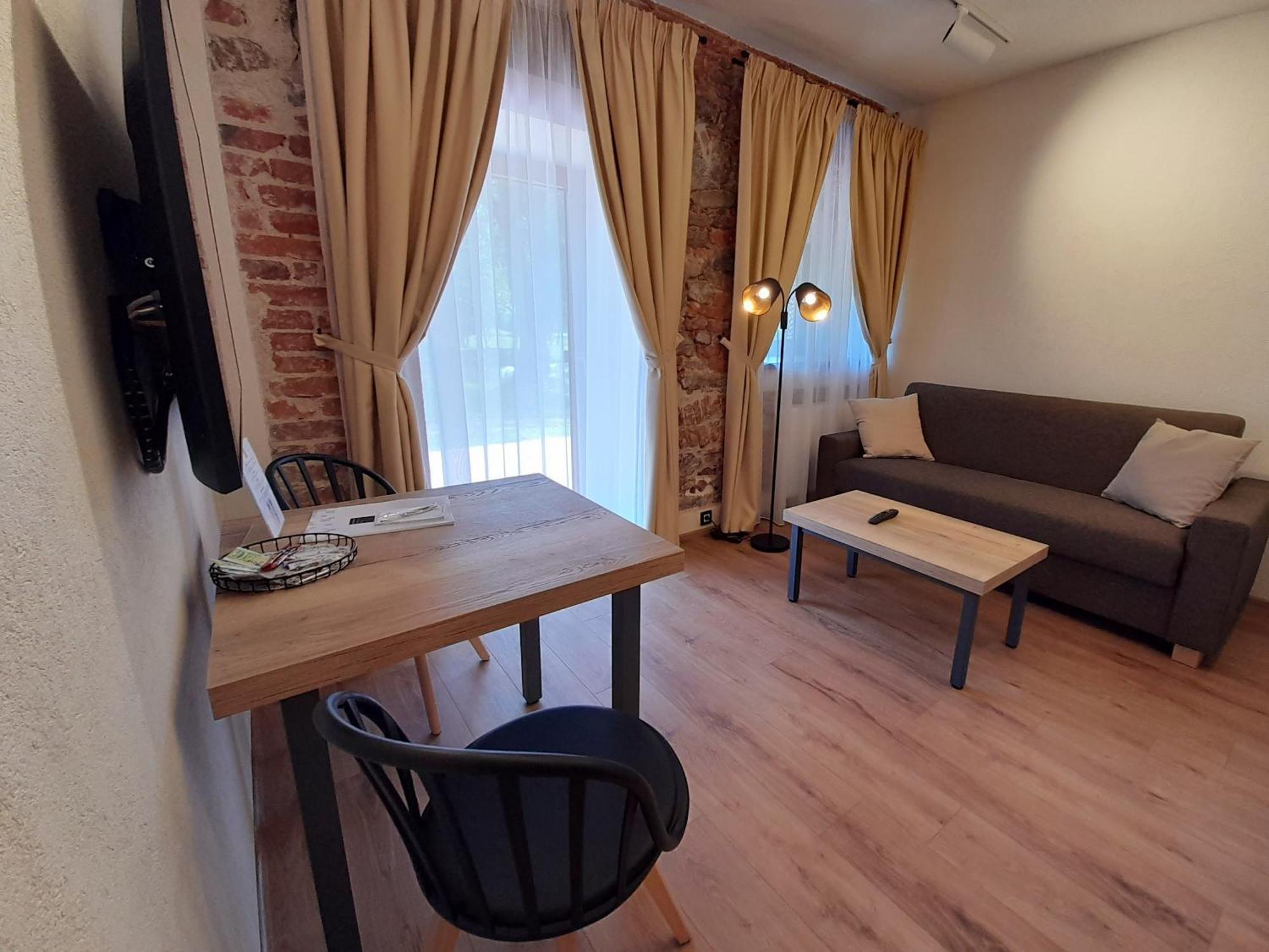 Residence Tvrz Skocice Екстер'єр фото