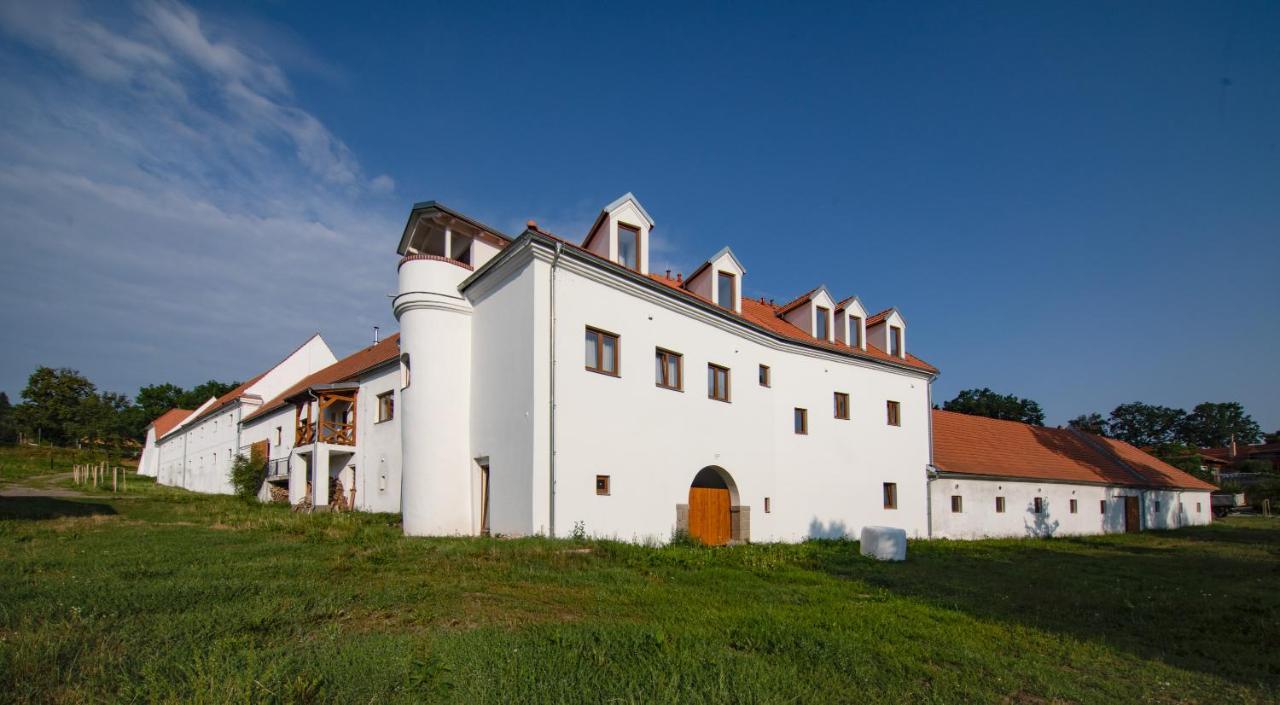 Residence Tvrz Skocice Екстер'єр фото