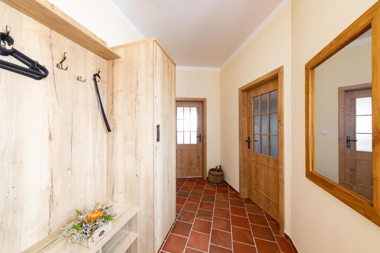 Residence Tvrz Skocice Екстер'єр фото