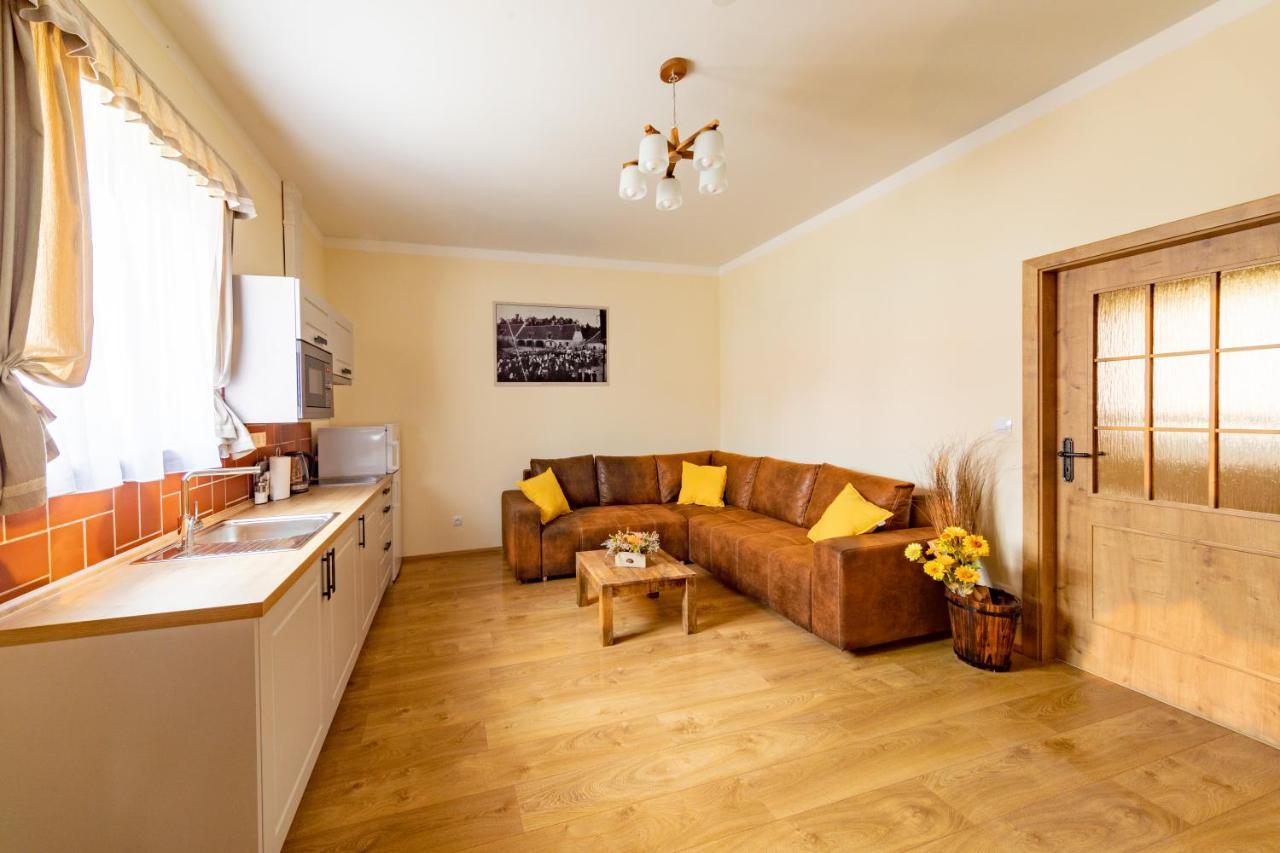 Residence Tvrz Skocice Екстер'єр фото